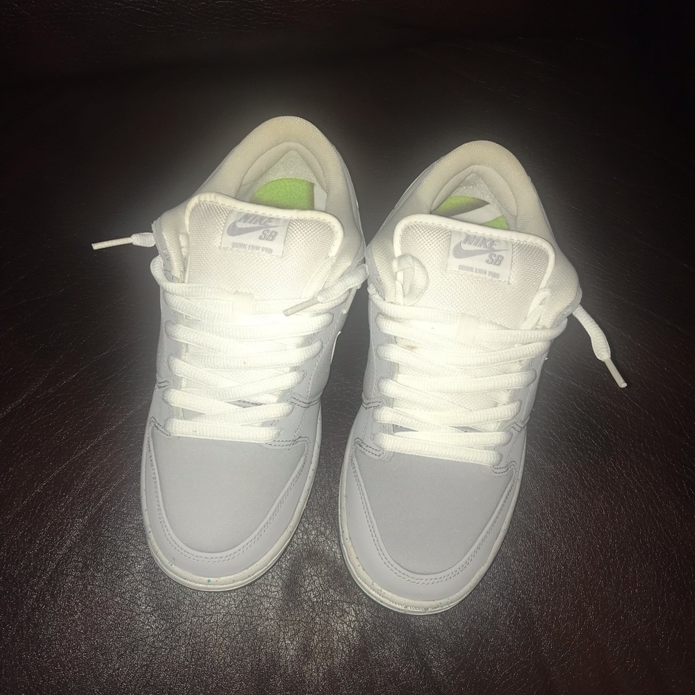 NIKE DUNK LOW SB